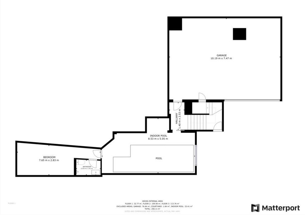 Moradia T4 + 1 com piscina, Pena, Lisboa