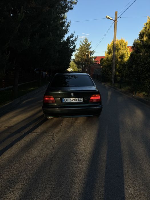 Продам бмв е39 м52б20