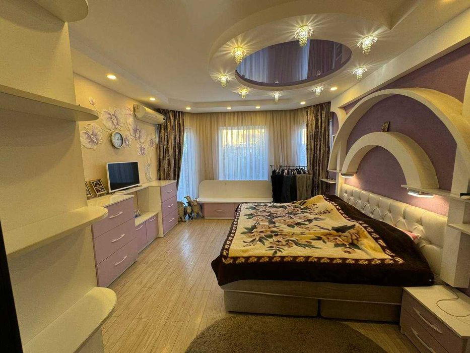 Продаж затишного будинку в Міжріччі!