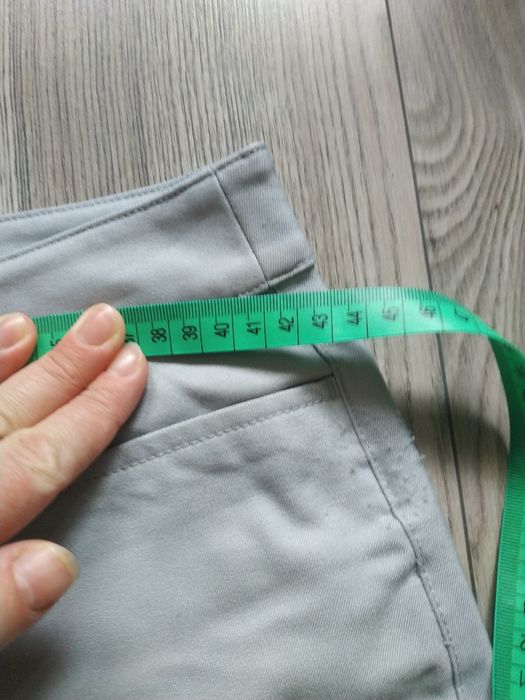 Eleganckie spodnie Esprit rozmiar 42