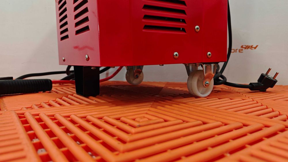 CARREGADOR max. 40A,12V/24V + BOOSTER ARRANQUE 300A