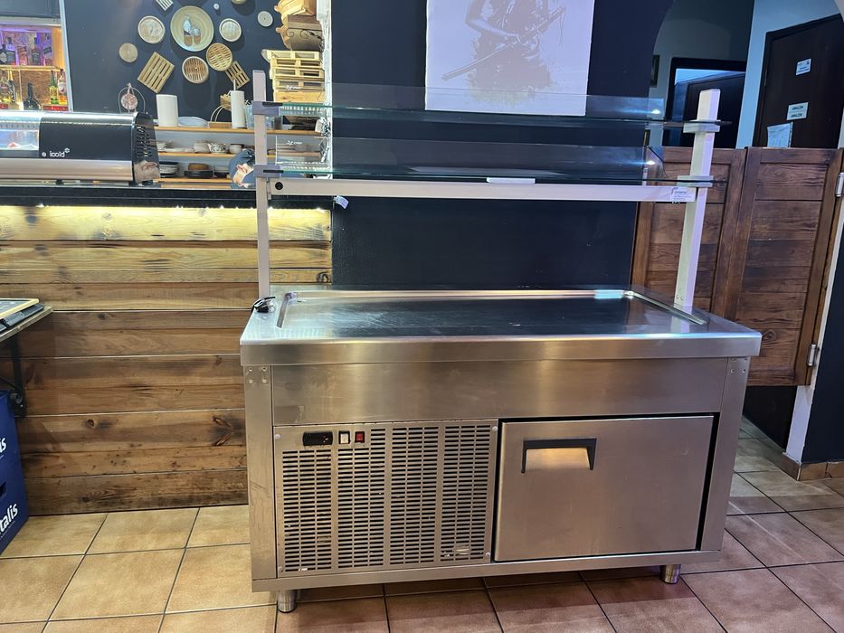 PT: Bancada Refrigerada / Móvel Buffet Frio Inox (Consenso) para Hotelaria  EN: Stainless Steel Refrigerated Display Counter / Cold Buffet (Consenso)