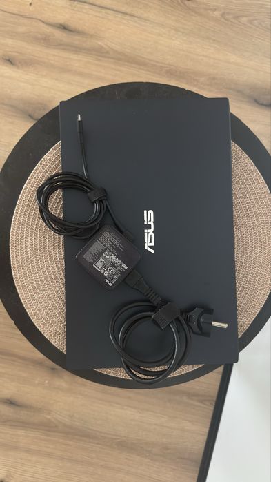 Laptop Asus ExpertBook