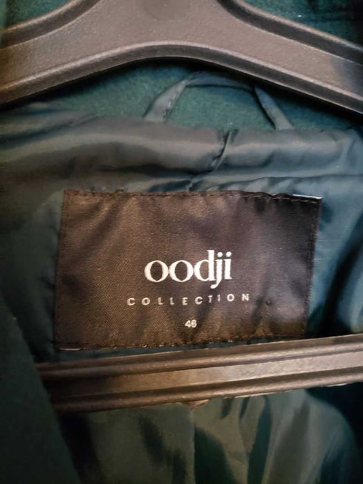 Пальто жіноче демісезонне вільного крою 46 р.