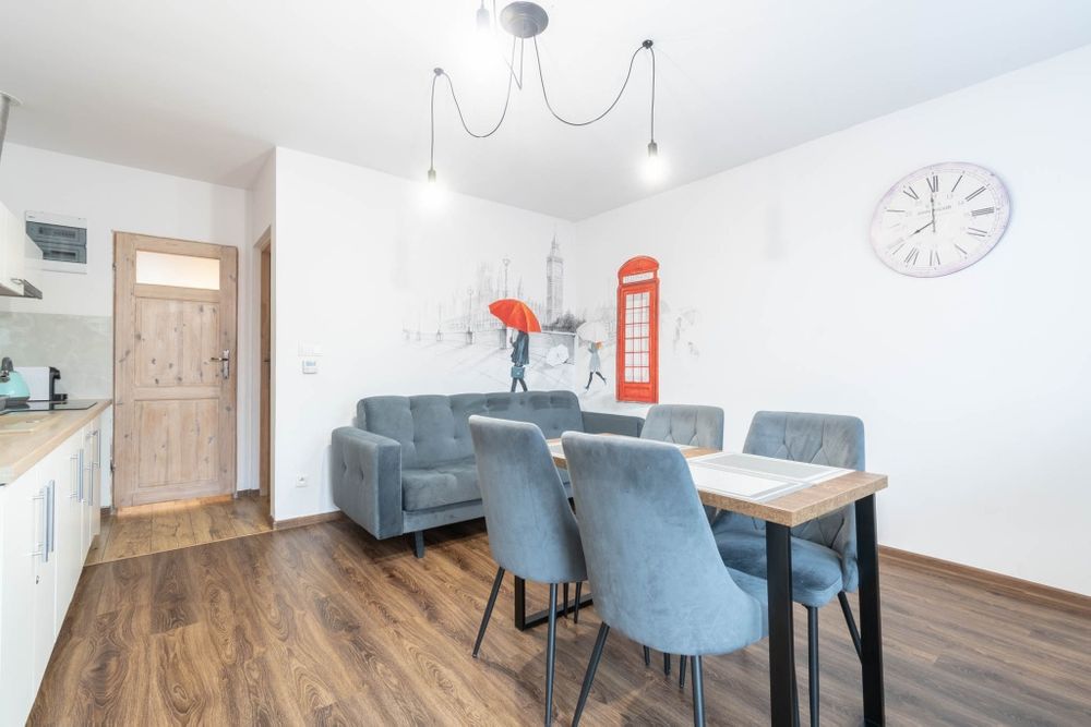 Apartament-mieszkanie z balkonem,parking,pralka Zakatki Swiata