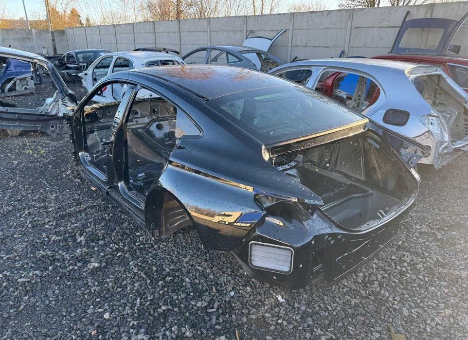 Бампер крыло капот фары комплект Audi E-tron GT розборка ауді е трон