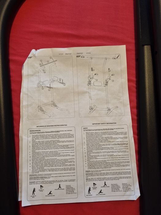 Torre de treino multifuncional NOVA para abdominais, dips, costas, etc