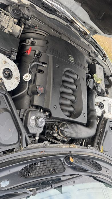 Jaguar XK8 4,2i V8