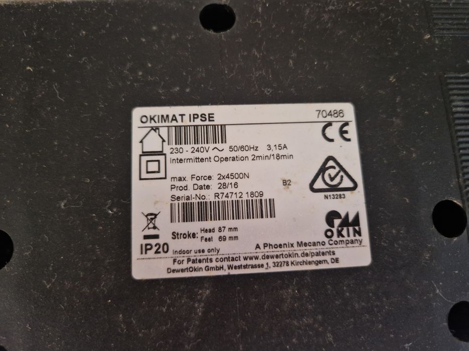 Estrado articulado e elétrico 150x200