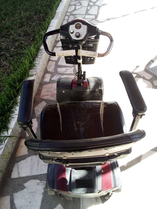 Scooter Elétrica Mobilidade Reduzida (Egiro)