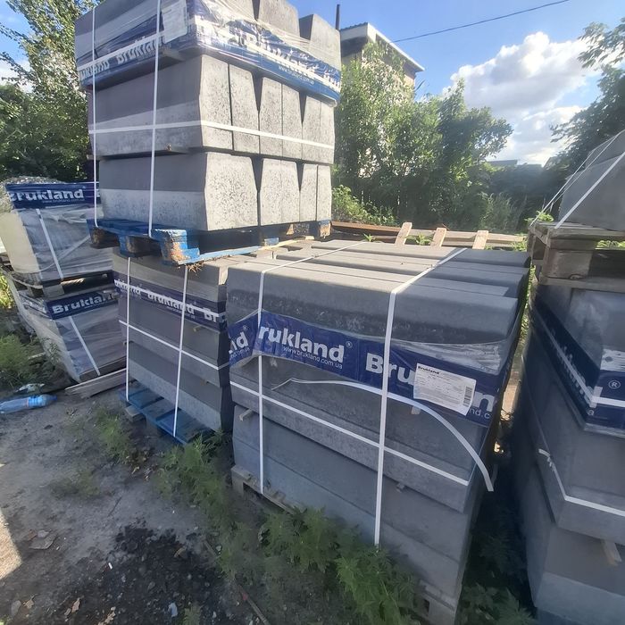 Дорожный борт 100,30,15 тротуарная плитки  сери кирпич