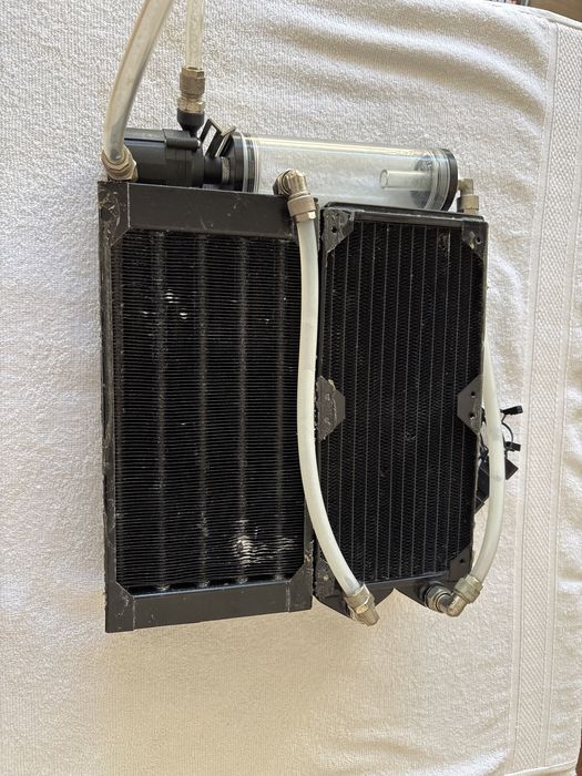 Radiador com bomba agua , 4 Fans e power supply