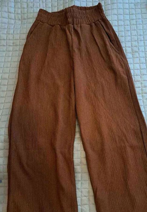 Calças NOVO, tamanho L