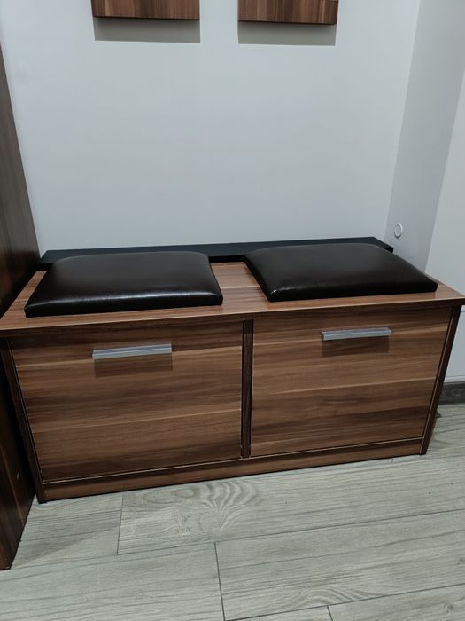 Szafka na buty do przedpokoju
