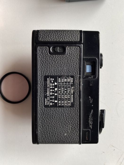 Minolta HI-Matic AF 2.8 38mm compacta olympus contax