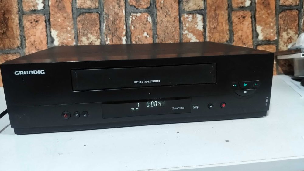 Magnetowid Grundig GV 900SV