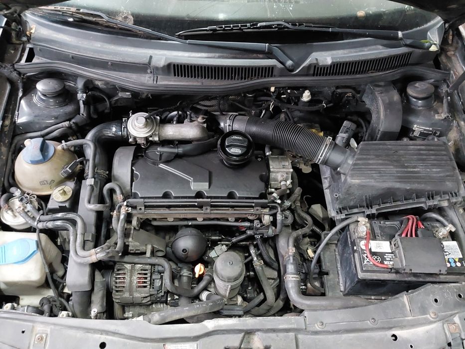 Silnik słupek 1.9 tdi 101KM  golf IV 4 Bora Leon Touran
