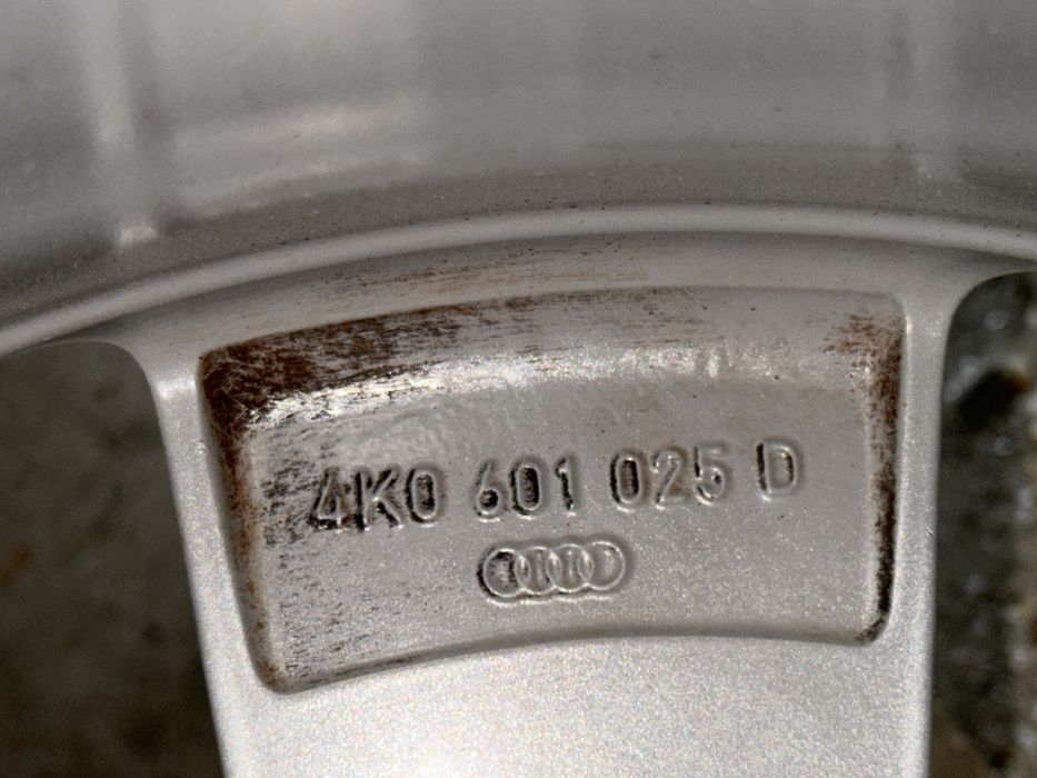 Оригінальні Диски Ауді