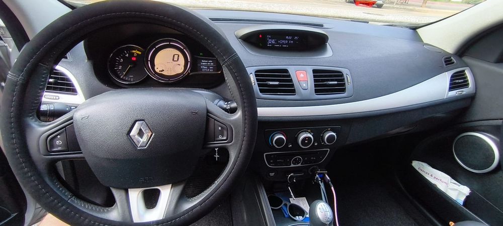 Renault Mégane — fotografia 8