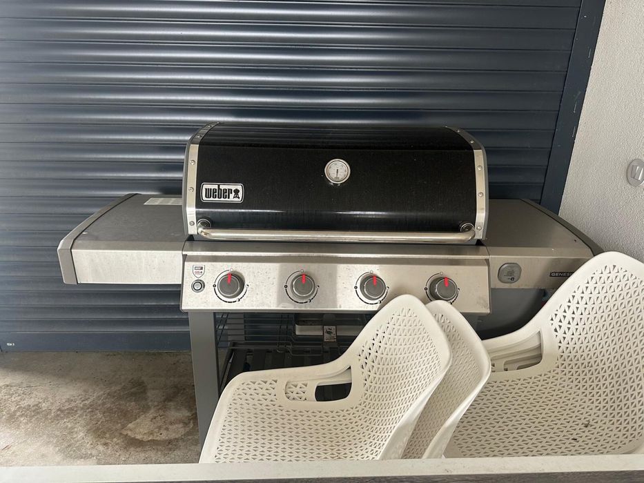 Grelhador barbecue weber genesis gs4