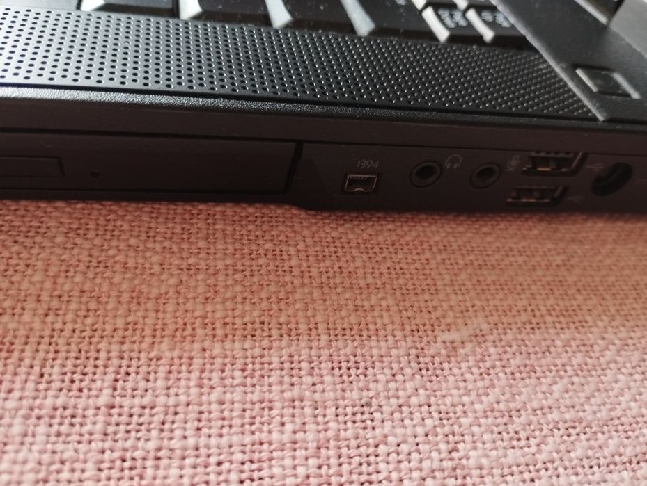 Наодбук DEL LATITUDE  E5500