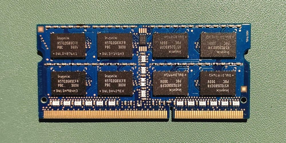 4GB DDR3 RAM Memory64584578364417121
