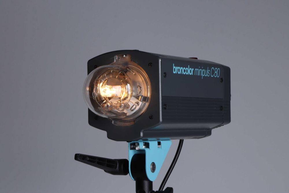 Conjunto 4 Flashes Broncolor miniplus C8064586016561665122