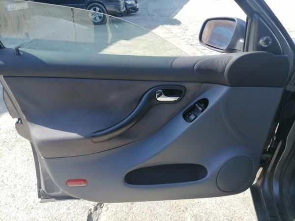 Para Peças Seat Leon (1M1)