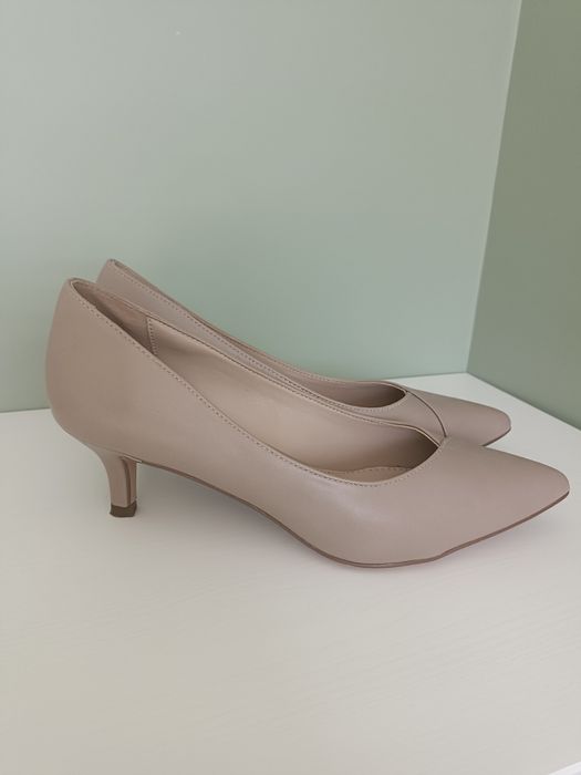 Buty czółenka damskie beżowe