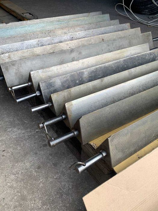 Лінійка повірочна УТ 1000;750;630;500 Линейка поверочная лекальная