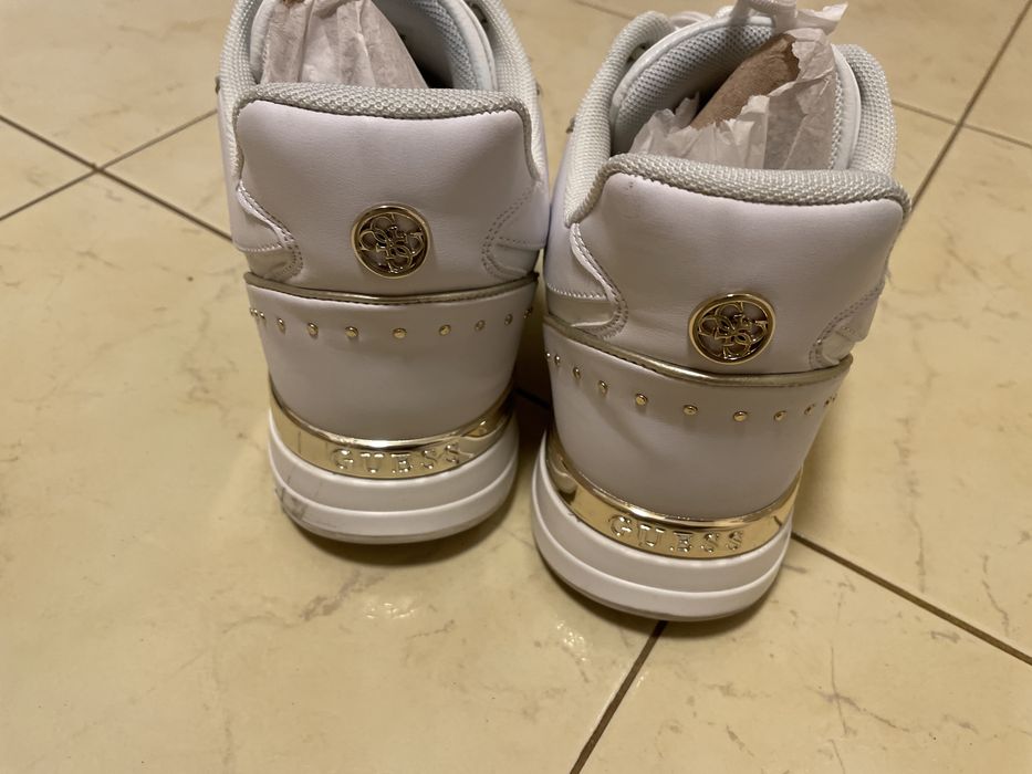 Buty guess snackers