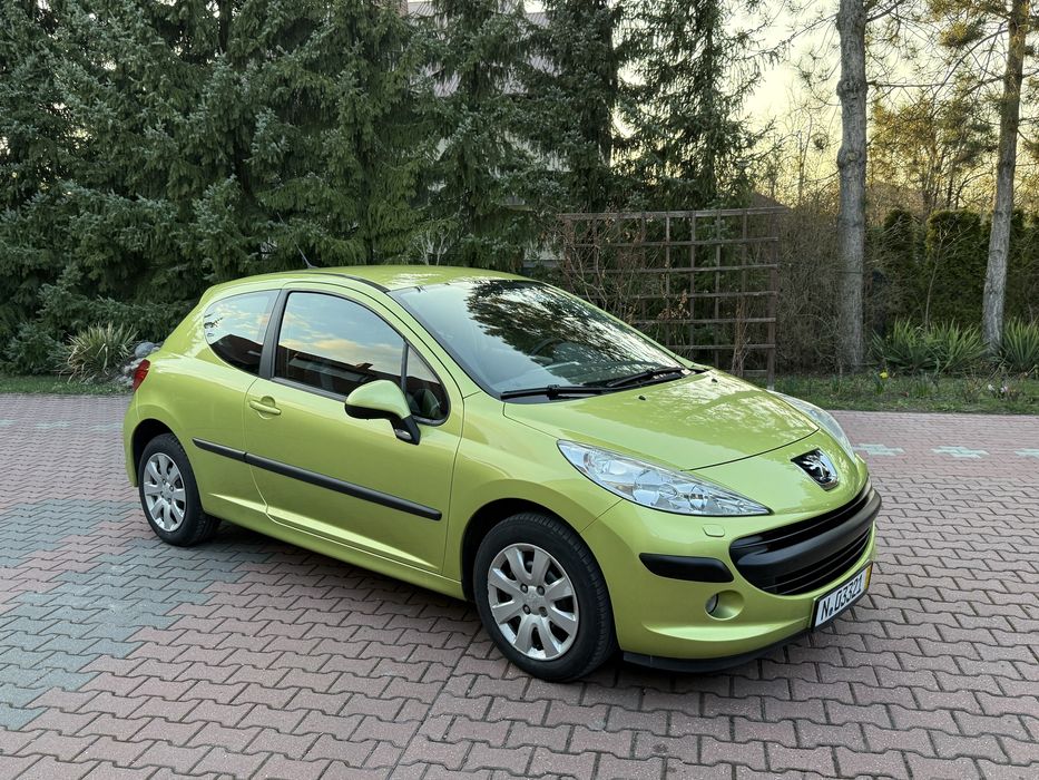 Peugeot 207 model 2008 1.4 b 8v z niemiec