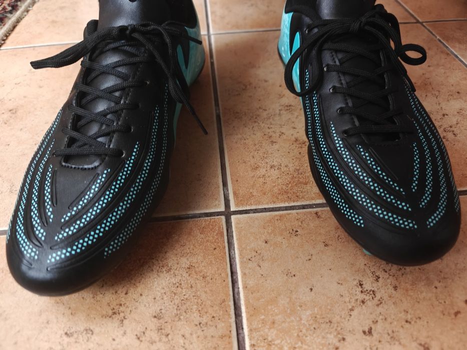 Buty korki prawie nowe piłkarskie niebieskie