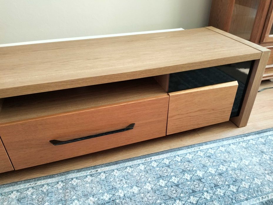 szafka pod telewizor