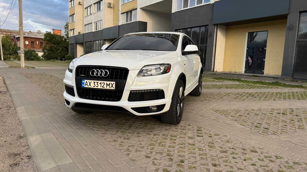 AUDI Q7 Prestige 2014