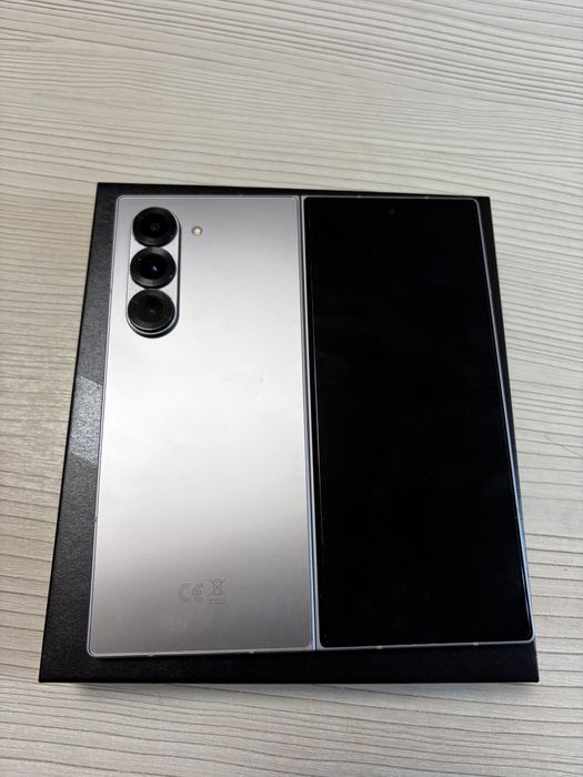 Samsung galaxy Z Fold 6