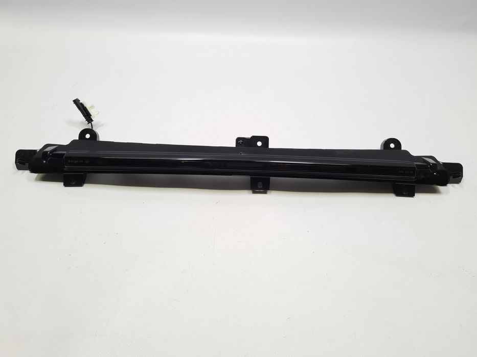 Lampa Światło STOP trzeci L8B213A613AD LAND ROVER DEFENDER