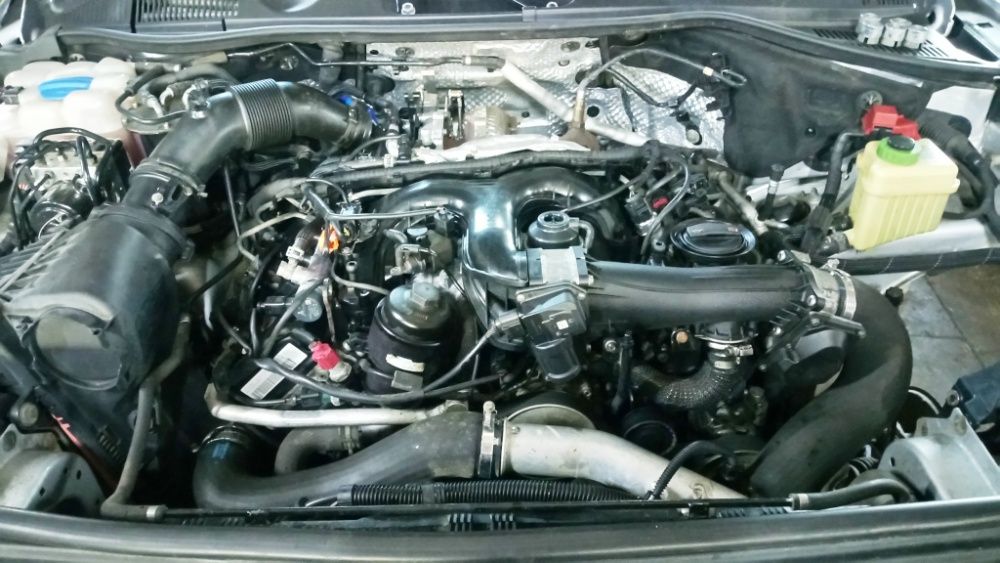 Двигатель Volkswagen Touareg NF 3.0 TDI V6 CRCA Мотор Двигун Vw 7P