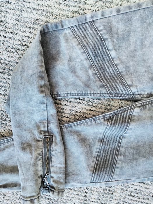 Spodnie jeans szare