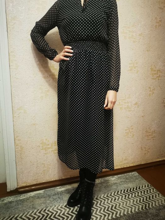 Сукня чорна в горошок, шифонова