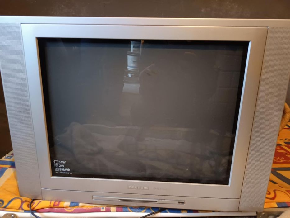 Sprzedam telewizor.