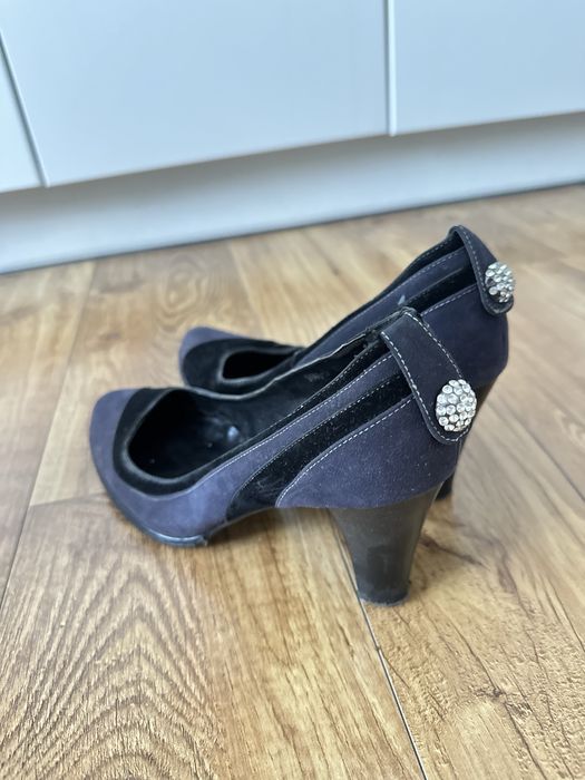 Взуття на каблуку