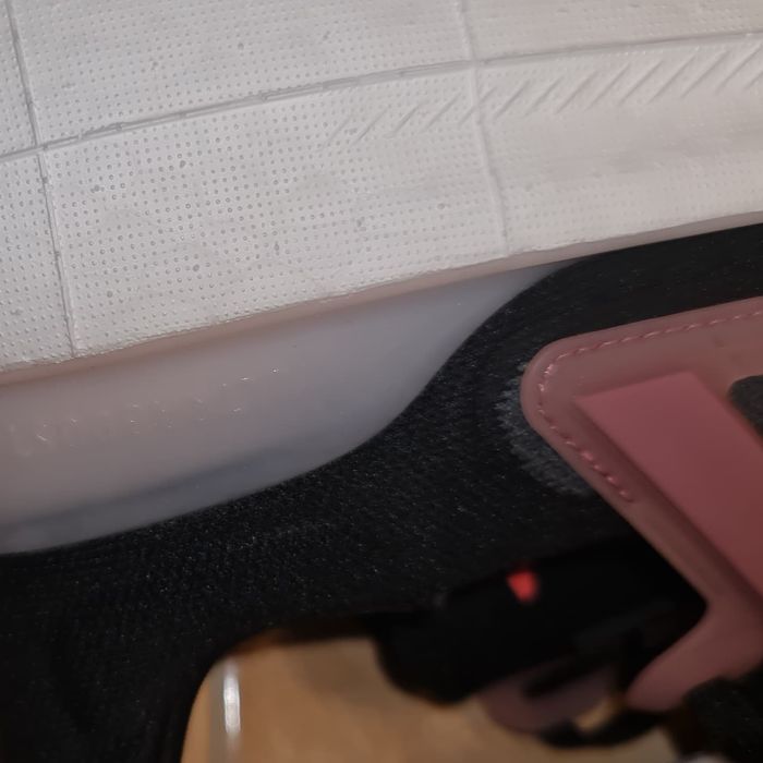 Ténis Adidas Ultraboost Light