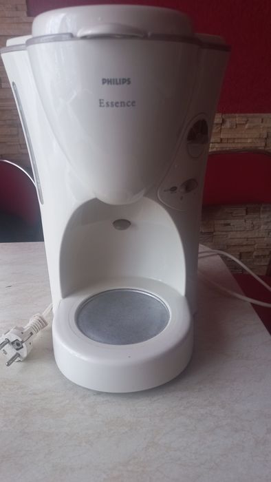 Продам кофеварку капельну