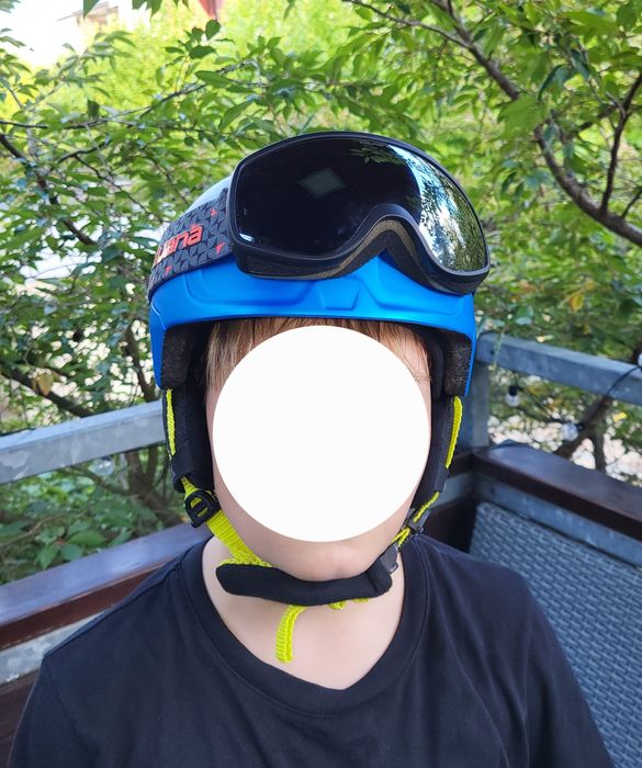 Kask narciarski dziecięcy Uvex