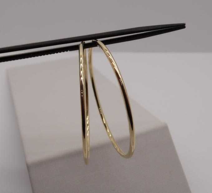 Złote kolczyki diamentowane koła 4 cm.