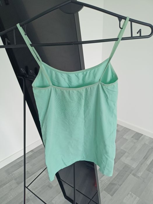 Bluzka na ramiączkach top damski