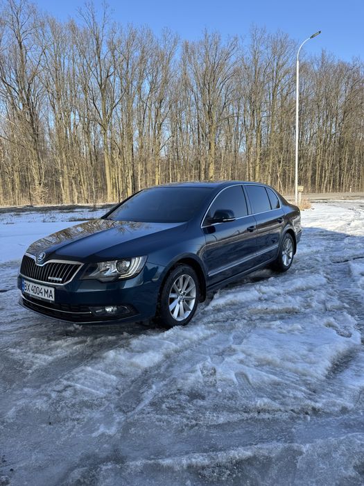 Продам автомобіль Skoda Superb