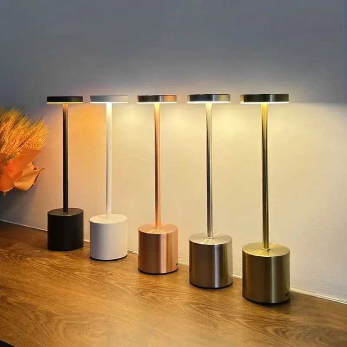 Candeeiros LED Novos, Modernos, Bateria Recarregável USB C