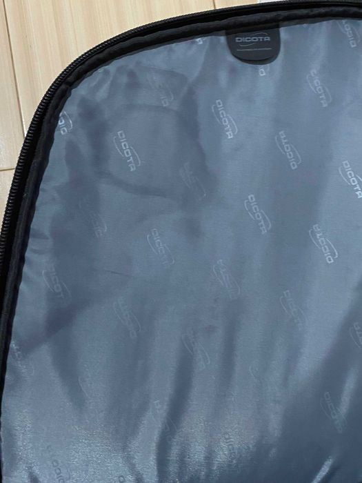 Сумка для ноутбука Dicota рюкзак